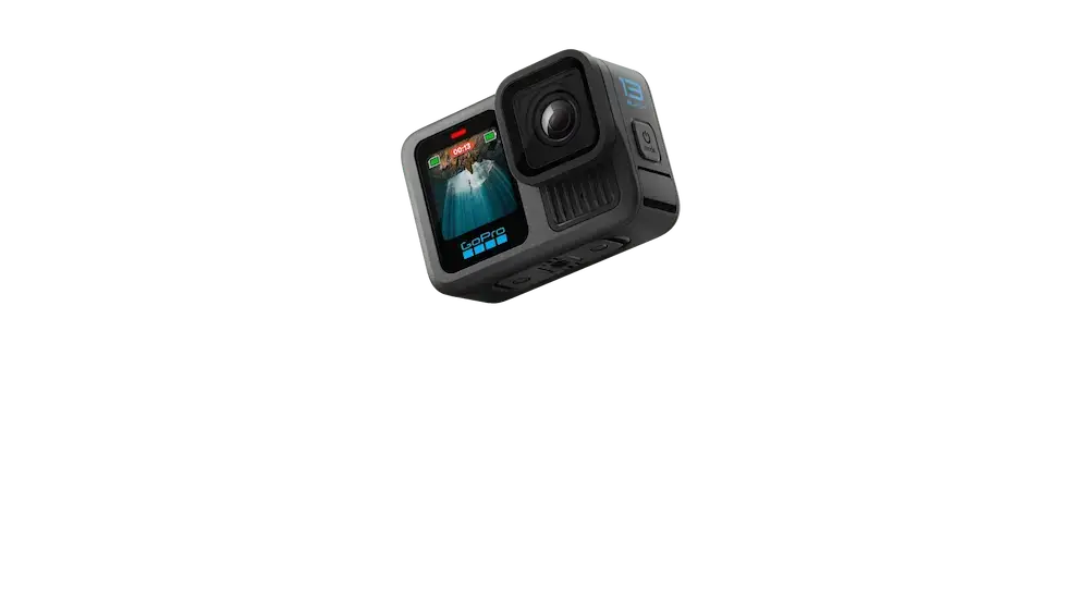 Camara de accion GoPro Hero 13 utilizada por creador multimedia omar explora para vlogs de viajes en Puerto Vallarta, Mexico y el mundo.